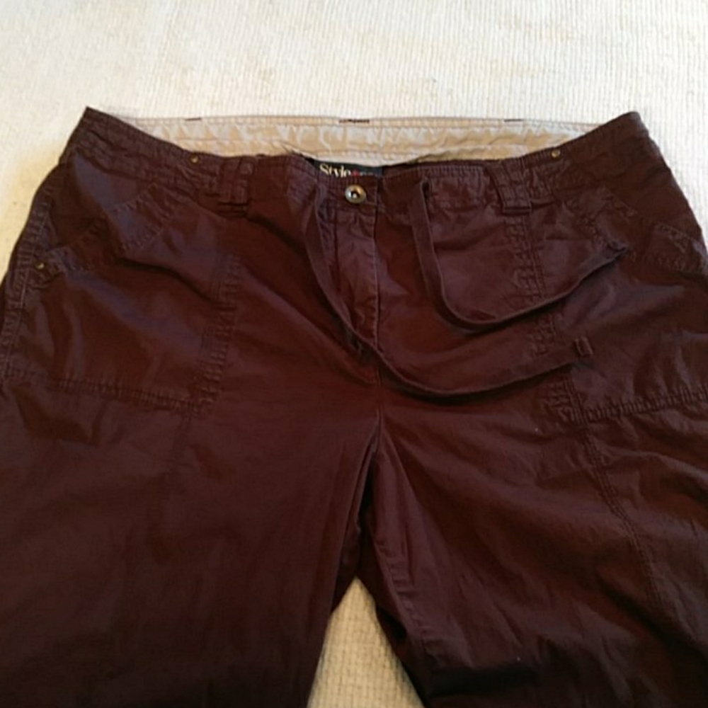Style & Co Cargo Capri Pants